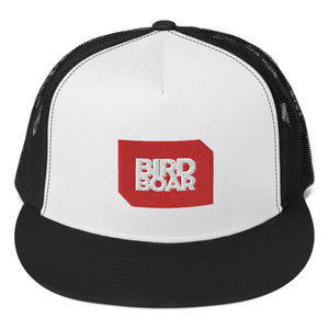 Flatbill cap with red wordmark